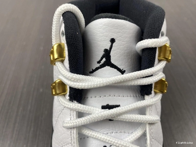 (2013) 130690-125 Jordan Taxi Retro 12 0815